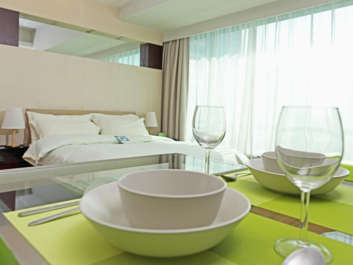 Shanghai Cosmo World Union Service Apartment Exterior foto